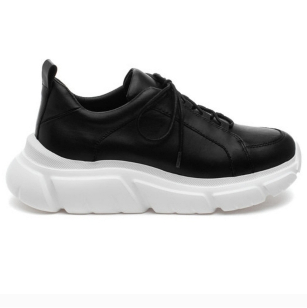 J/SLIDES NYC Women's Knockout Sneakers Black White Leather Chunky Platform Sz 8